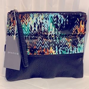 PISTIL Have We Met? Clutch